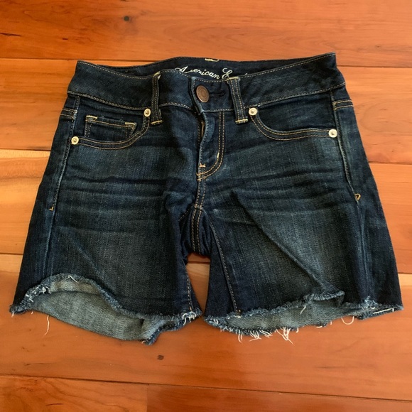 American Eagle shorts - Picture 1 of 3